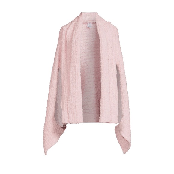 Cozy wrap is perfect to take on vacay flights! - Picture 2 of 5